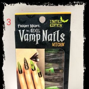 ☠️ Fright Night - WITCHIN' ☠️ Black & Green ~ Limited Edition ~ Vamp Nails *NIB*